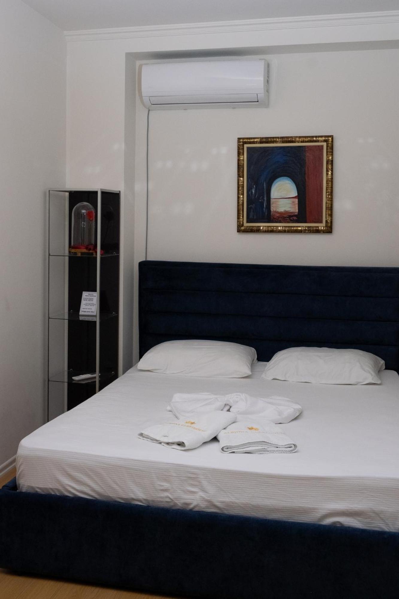 Albjona Guesthouse Tirana Extérieur photo