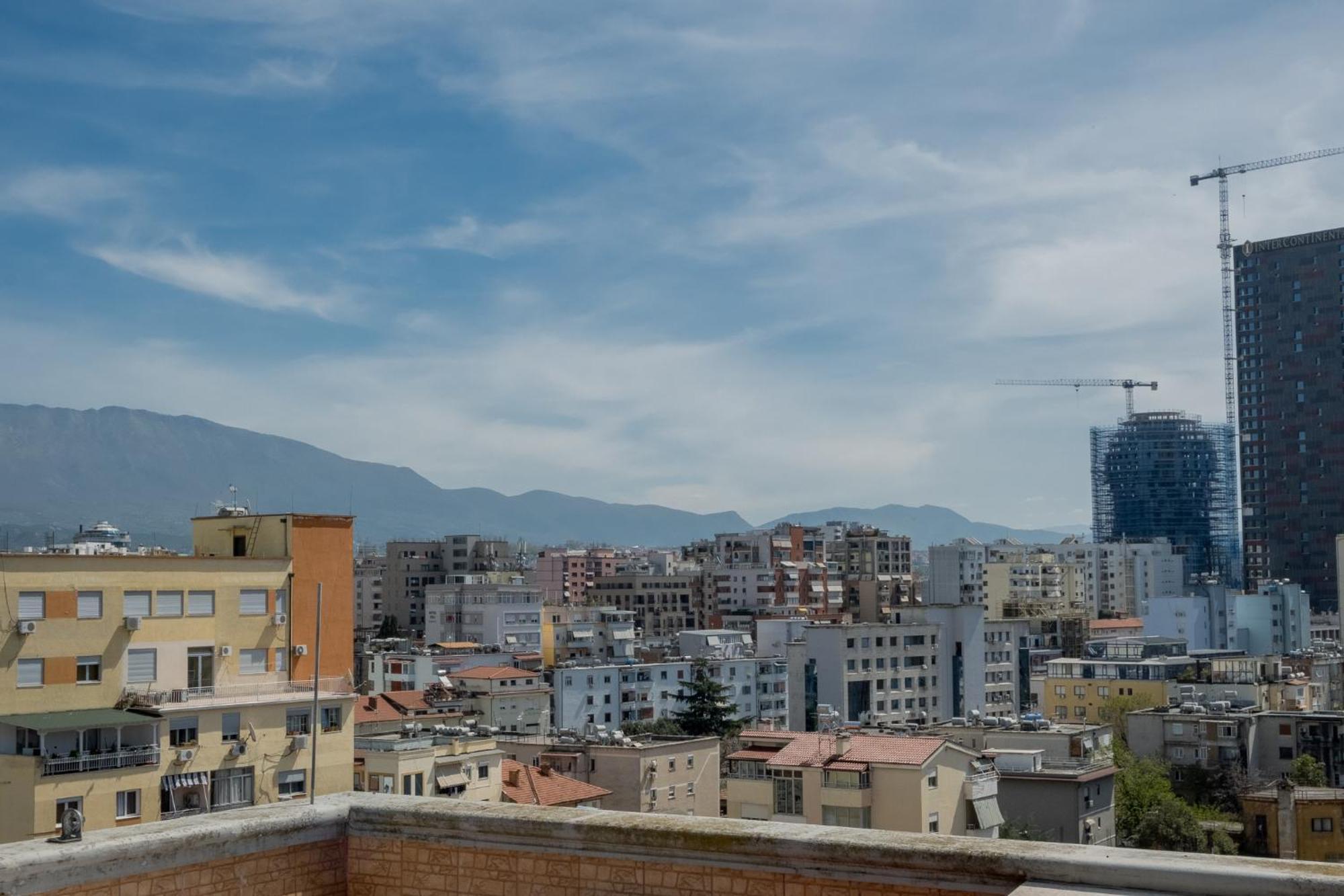 Albjona Guesthouse Tirana Extérieur photo