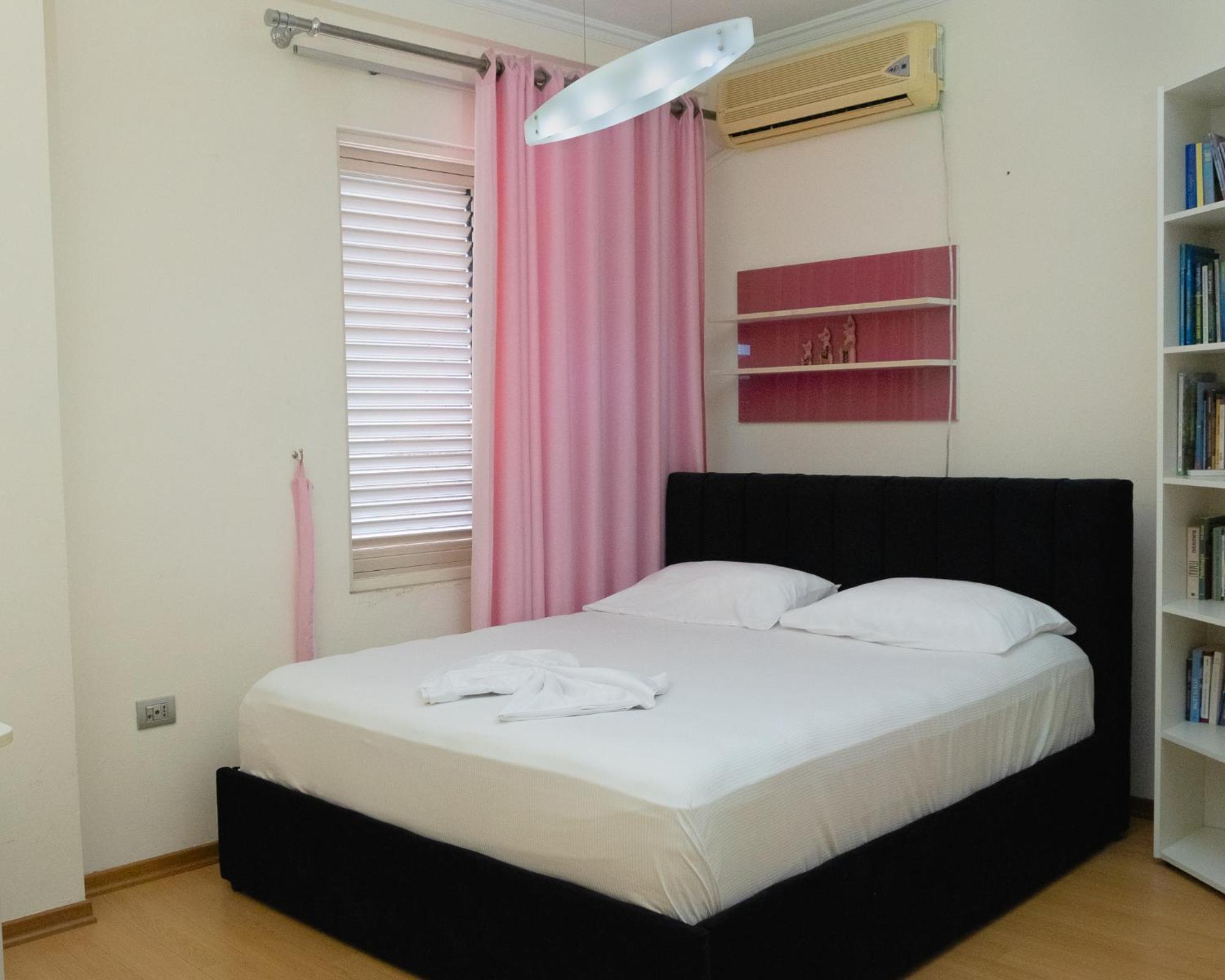 Albjona Guesthouse Tirana Extérieur photo